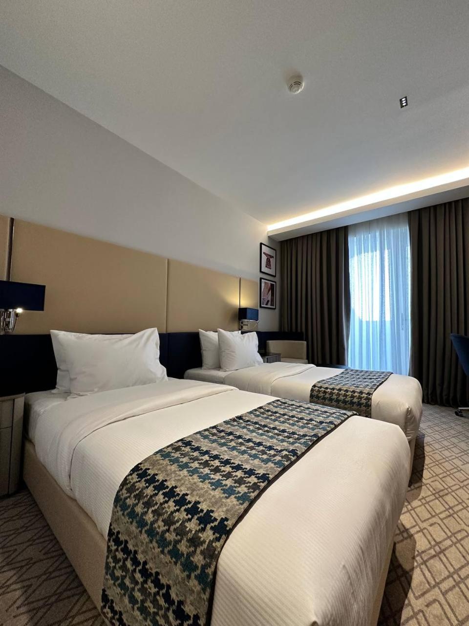 Wyndham Bukhara Hotel Room photo